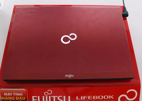 Fujitsu ra ultrabook đầu tiên tại vn - 1