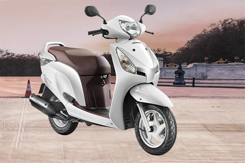 Honda activa-i deluxe 2015 xe tay ga thiết kế riêng cho phái đẹp - 2