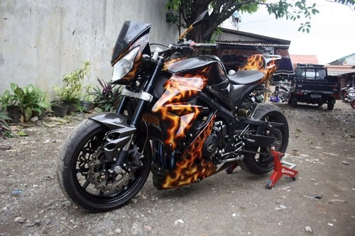 Honda cbr600rr độ hầm hố với phong cách street fighter - 1