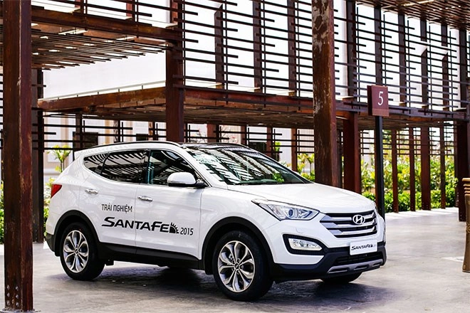 Hyundai santa fe thêm bản 5 chỗ giá mềm vào việt nam - 1