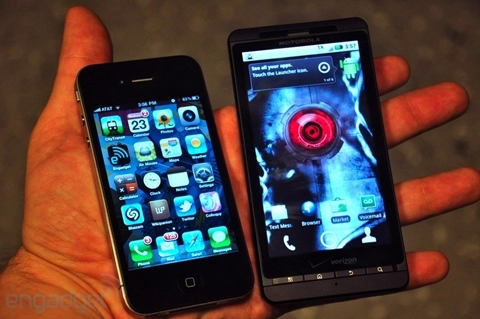 Iphone 4 vs droid x - 1