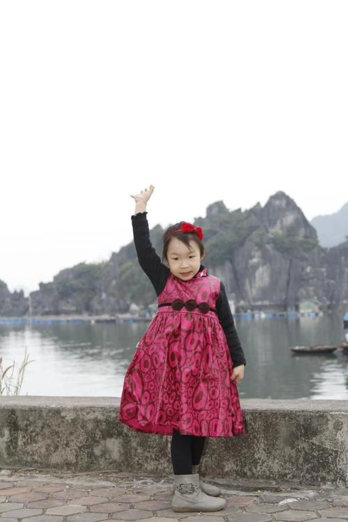 Khi bé mặc hàng hiệu - 1