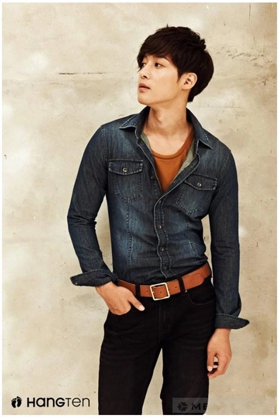 Kim hyun joong bụi bặm với đồ jeans - 2