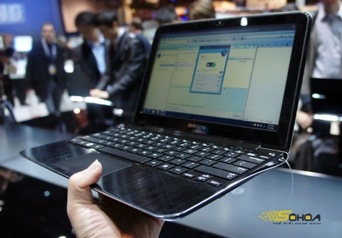 Laptop siêu mỏng của samsung có bản 116 inch - 1