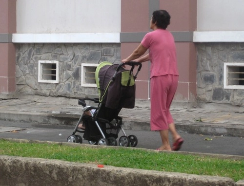 Lưu ý khi chọn mua xe đẩy cho bé - 1