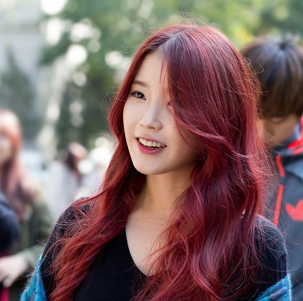 101 kiểu màu tóc nhuộm đỏ nâu cực đẹp sao kpop hàn quốc 2017 - 3