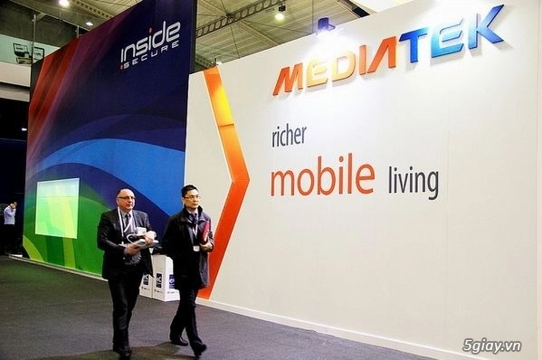 Mediatek giới thiệu sạc không dây đa hệ đầu tiên trên thế giới - 1