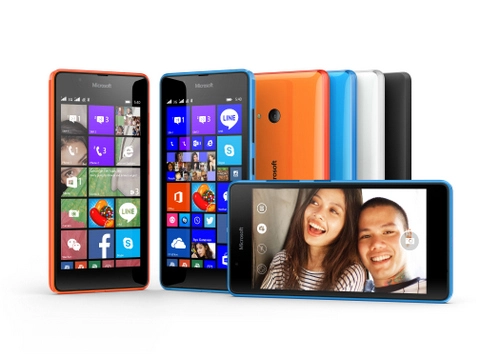 Microsoft ra điện thoại selfie giá 35 triệu đồng - 1