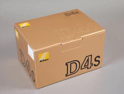 Mở hộp nikon d4s tại việt nam - 1