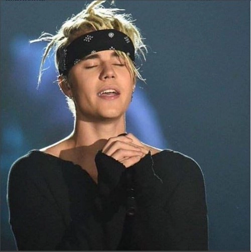 Người hâm mộ xót xa khi justin bieber quyết định xuống tóc - 6