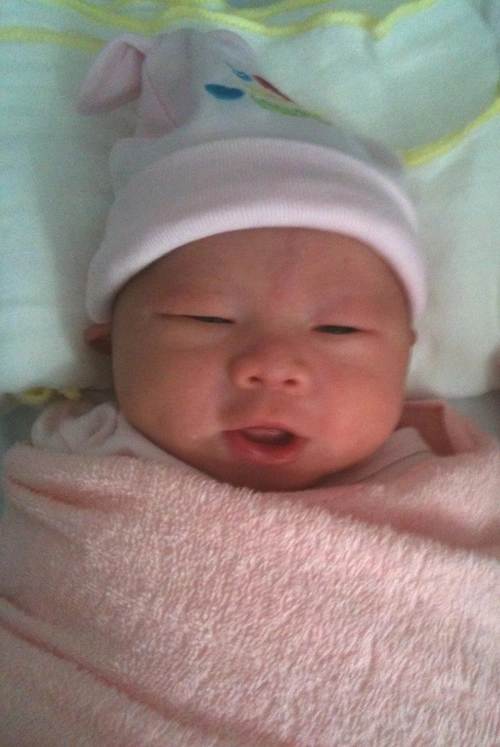 Những khoảnh khắc đáng yêu của bé hannah - 1