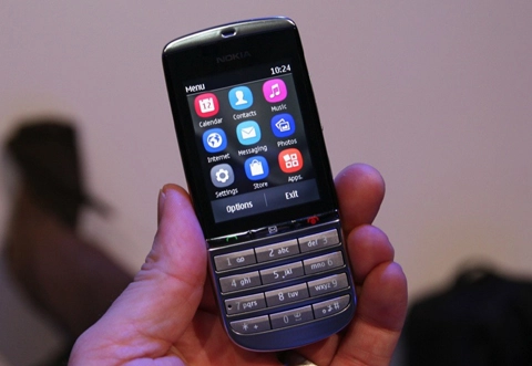 Nokia asha 300 về vn giá 25 triệu - 1