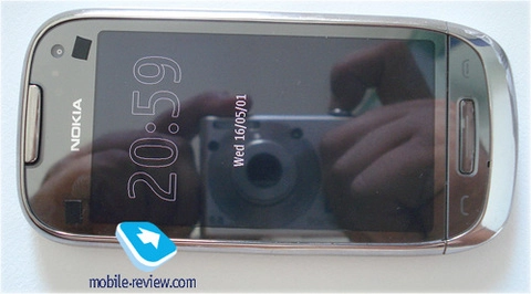 Nokia c7 phiên bản màu trắng xuất hiện - 1
