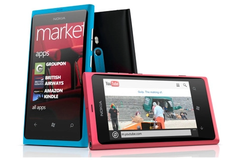 Nokia công bố kết quả điều tra lỗi pin lumia 800 - 1
