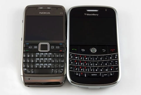 Nokia e71 vs blackberry bold - 1