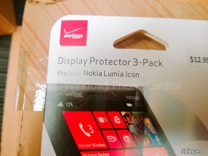 Nokia lumia icon chưa xuất hiện nhưng bạn có thể chọn mua case trước - 3
