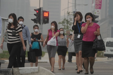 Ô nhiễm không khí tại singapore đạt mức kỷ lục - 1