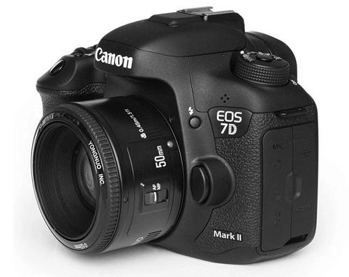 Ống kính canon 50mm f18 có bản sao giá rẻ bằng một nửa - 1