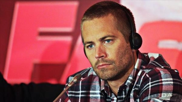 Phong cách thời trang đơn giản và nam tính của paul walker - 18