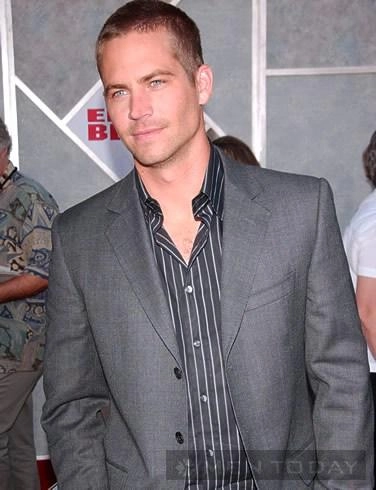 Phong cách thời trang đơn giản và nam tính của paul walker - 27