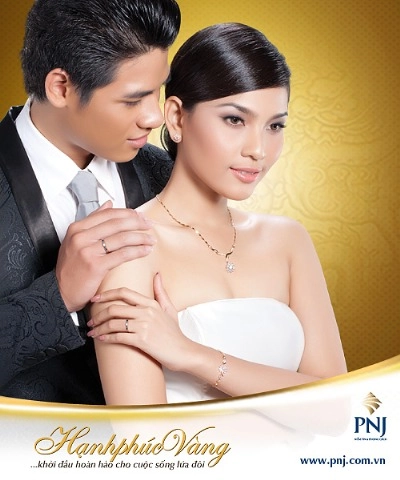 Pnj giới thiệu bộ trang sức cưới hạnh phúc vàng 2012 - 1