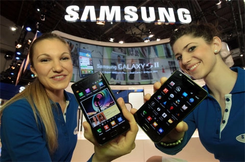 Samsung thắng lớn tại quê nhà nhờ galaxy s ii - 1