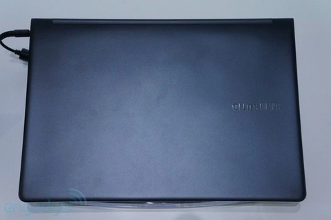 Samsung trình làng laptop màn hình độ phân giải khủng - 1