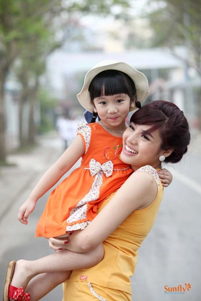 Sunfly khai trương showroom thời trang mẹ và bé - 2