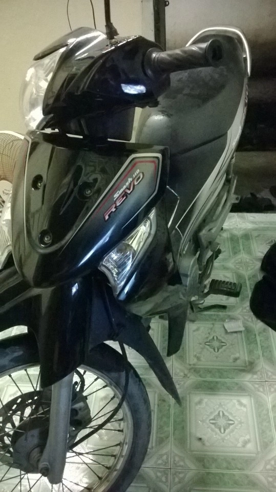 Suzuki revo 110 độ tem đấu - 1