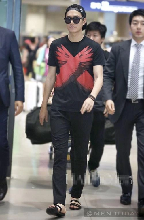Thời trang sân bay cực chất của lee min ho - 11