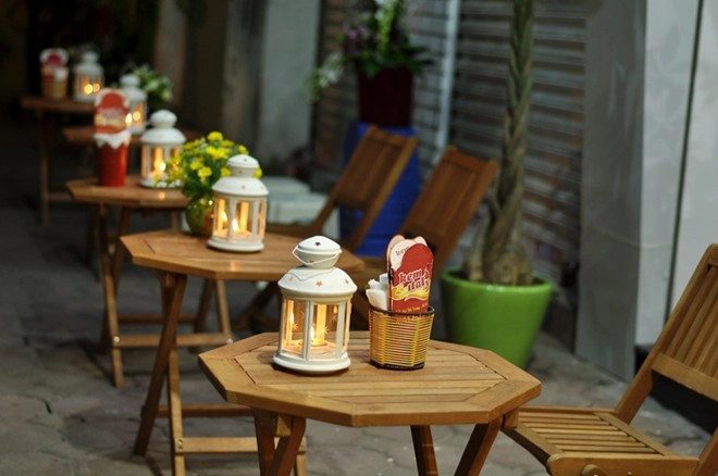 Thưởng thức kem ý vỉa hè lảng mạn ở phố hai bà trưng - 1