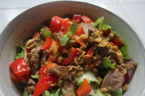 Tự làm salad mề gà - 1