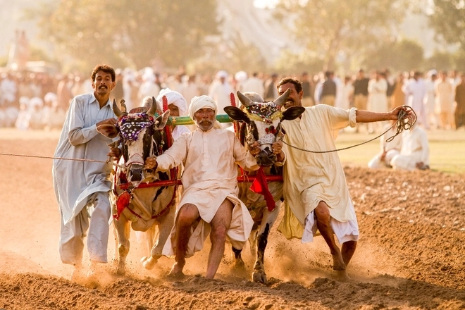 Vẻ đẹp ẩn sau màu khói lửa của pakistan - 1
