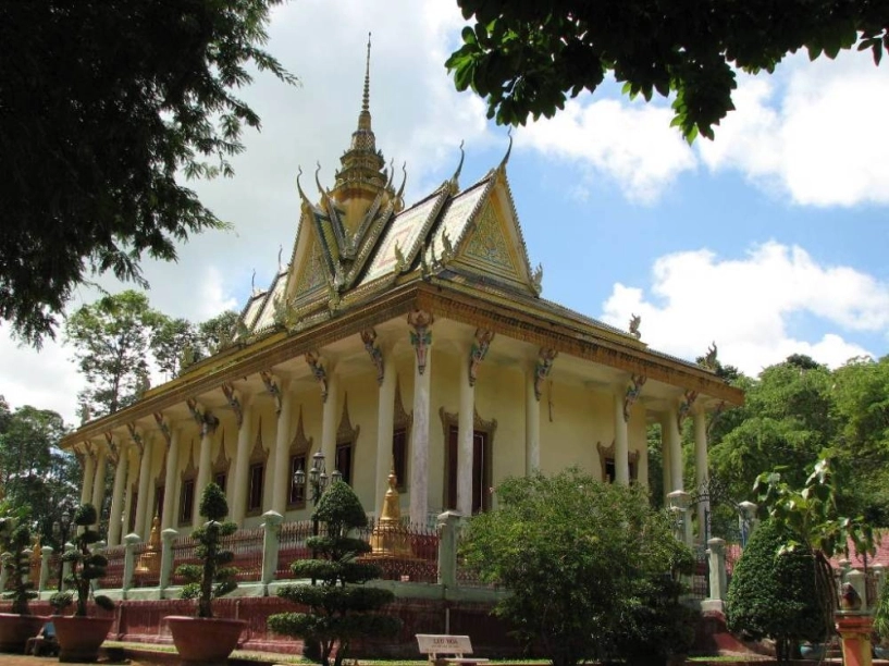 Vẻ đẹp trà vinh qua những ngôi chùa khmer - 2
