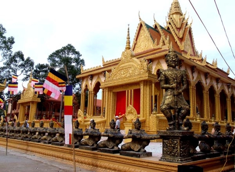 Vẻ đẹp trà vinh qua những ngôi chùa khmer - 3