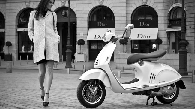 Vespa 946 tại indonesia rẻ hơn ở việt nam - 1