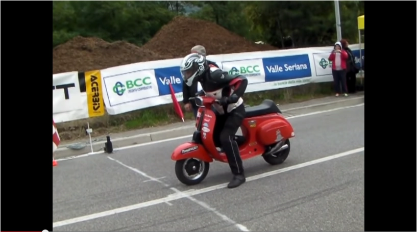 Vespa độ tiếng 2 thì cực chuẩn - 1