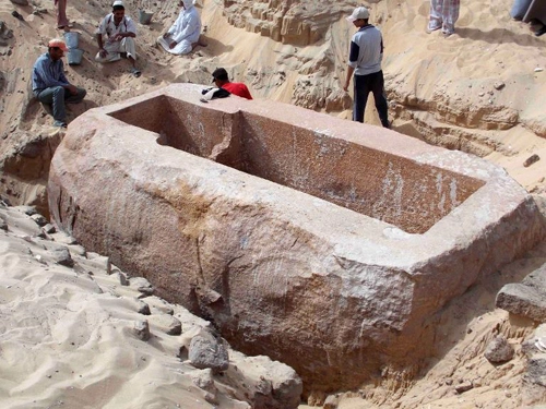 Xác định danh tính pharaoh ai cập trong ngôi mộ cổ - 1