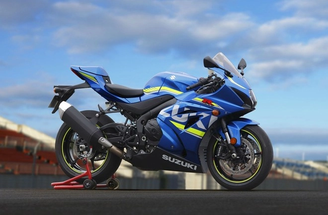 10 mẫu xe môtô nổi bật tại eicma 2015 - 1