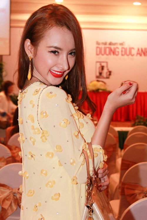 4 nghi án dao kéo của phương trinh - 11
