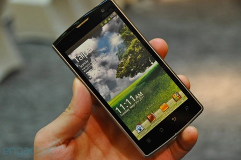5 smartphone đáng chú ý nhất mwc 2012 - 3