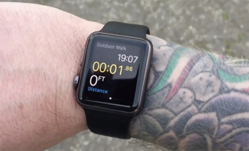Apple watch gặp vấn đề với tay có hình xăm - 1