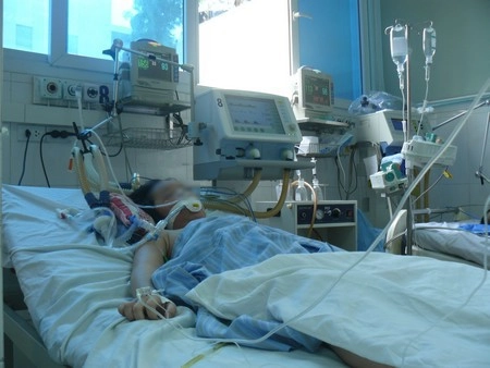 Bé gái 12 tuổi tử vong vì cúm h1n1 - 1