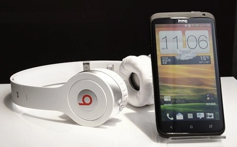 Bộ ba htc one sẽ được bán ra từ 24 - 1