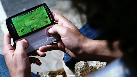 Bộ ba xperia play neo và pro xuất hiện - 1