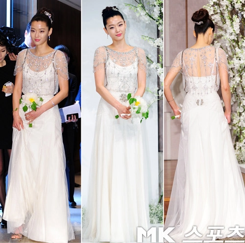 Bóc mác 10 bộ váy cưới đẹp nhất kbiz - 11