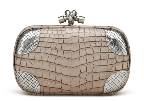 Bottega veneta triển lãm 123 ví cầm tay knot tại việt nam - 1