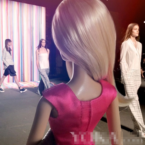 Búp bê barbie xúng xính váy áo dự tuần lễ thời trang - 10