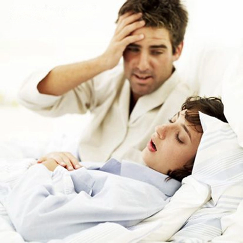 Có người chồng ngáy vợ già nhanh hơn - 2