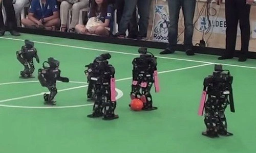 Cúp bóng đá thế giới dành cho robot - 1